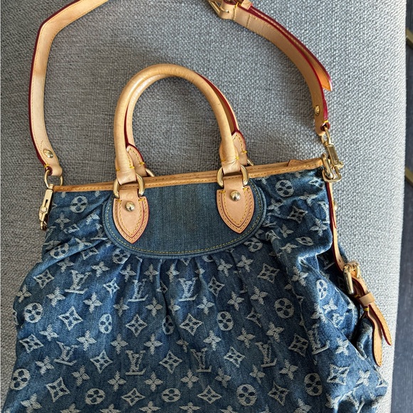 Vintage Louis Vuitton Denim Monogram Crossbody Bag with Tan Accents - Picture 10 of 12
